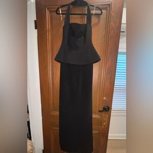 Meshki Bertie 
Halter Maxi dress
Size M
Brand new with tag, didn’t fit me